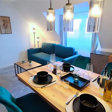 Homely Stay - Urban Oasis Apartments Moosburg an der Isar Zewnętrze zdjęcie