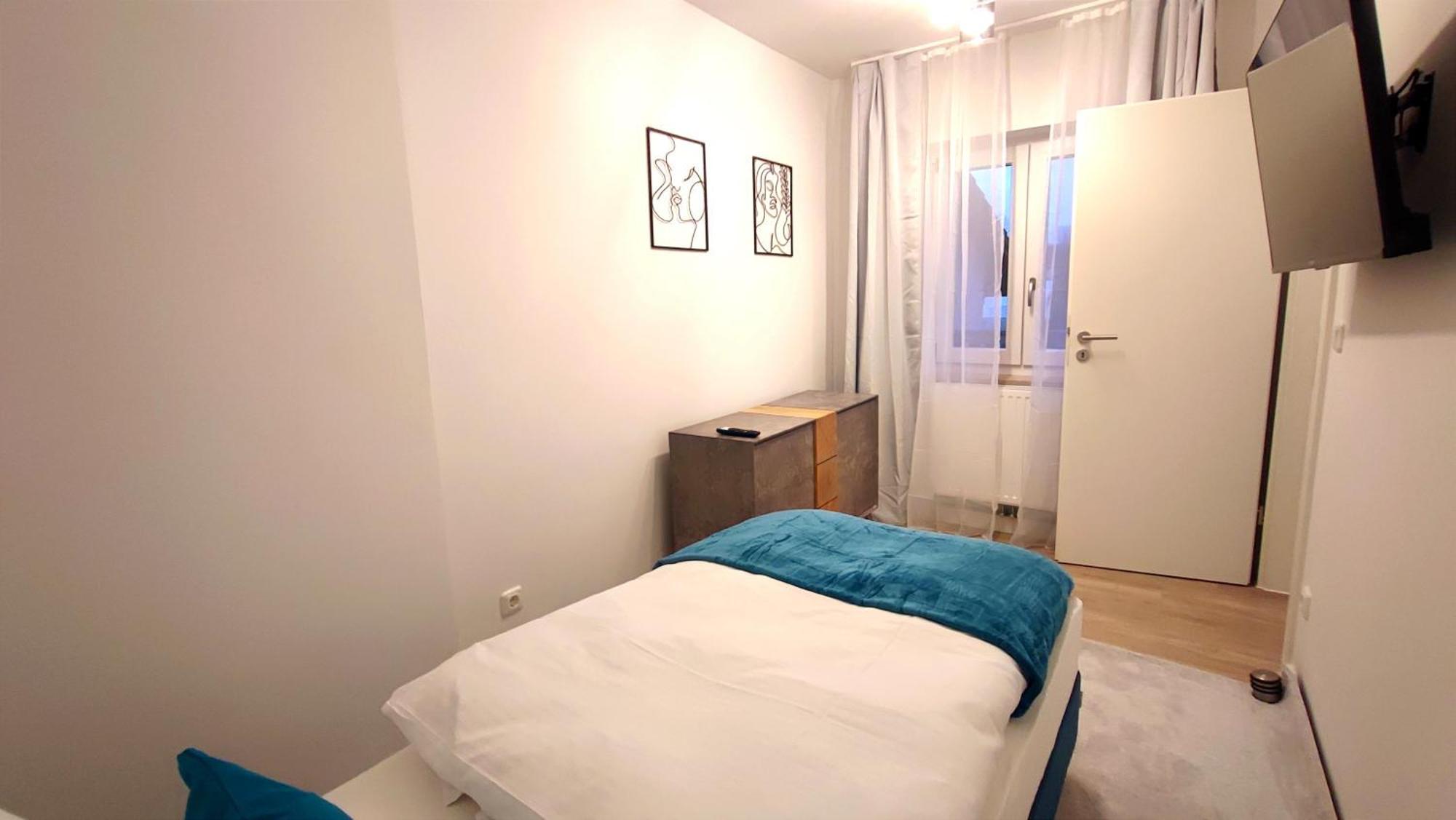 Homely - Urban Oasis Apartment *