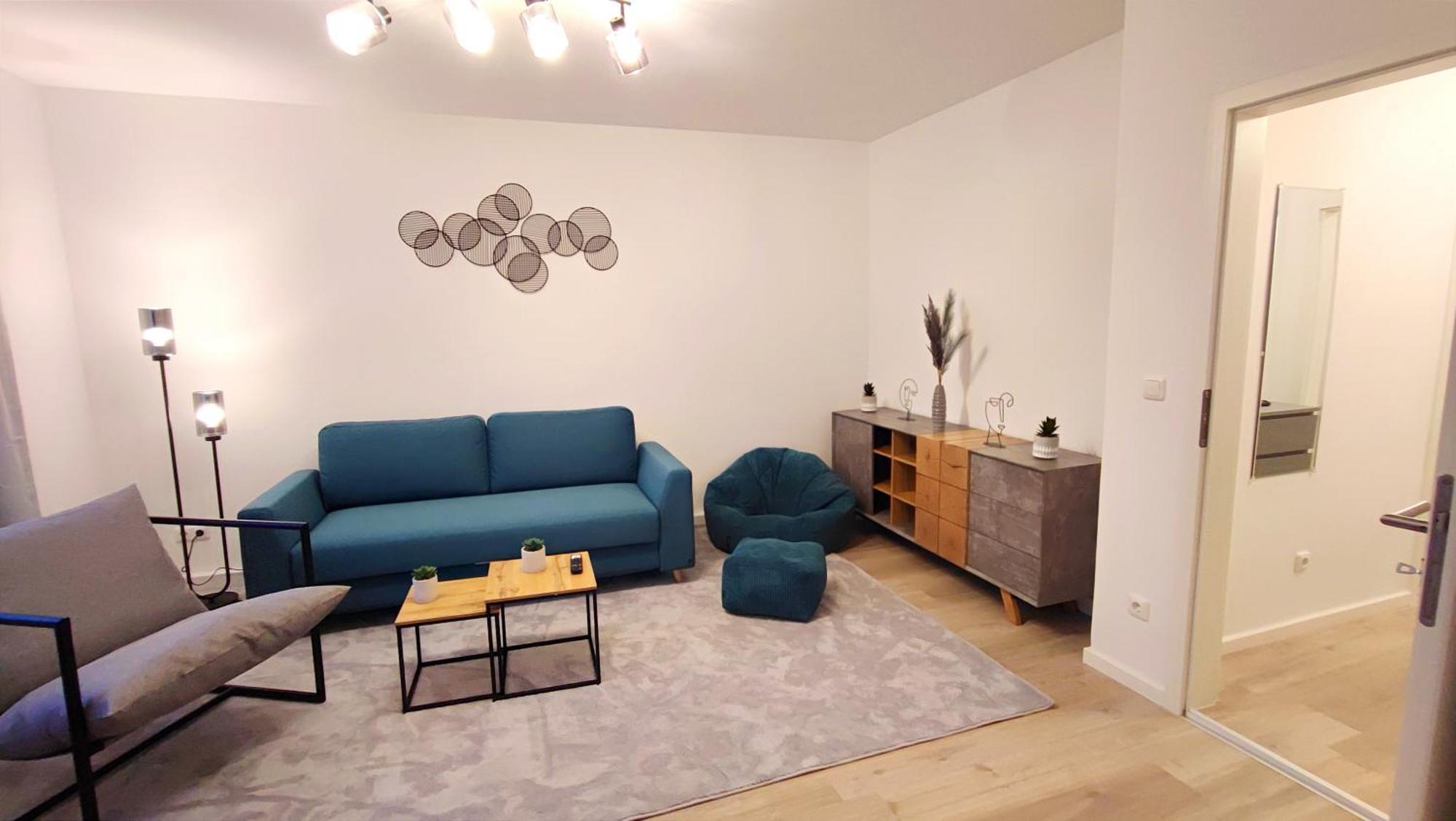 Homely - Urban Oasis Apartment *