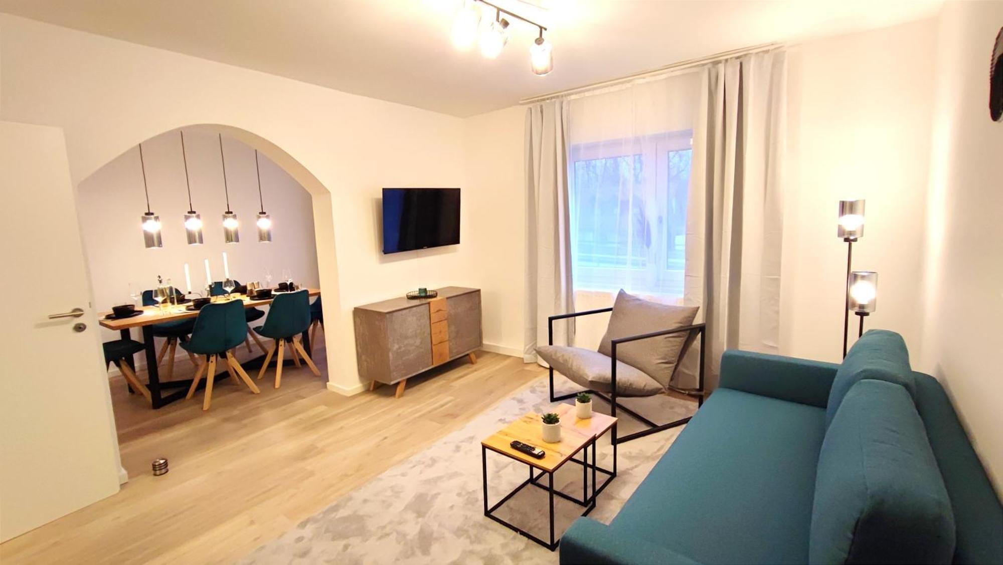 Homely - Urban Oasis Apartment