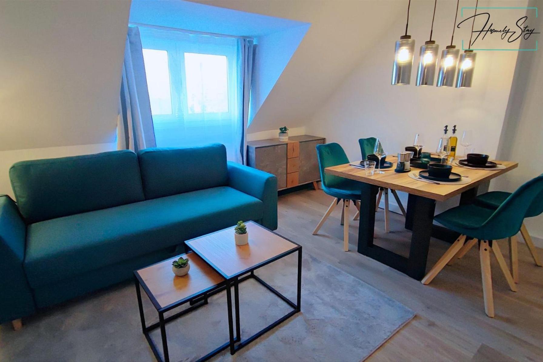Homely - Urban Oasis *